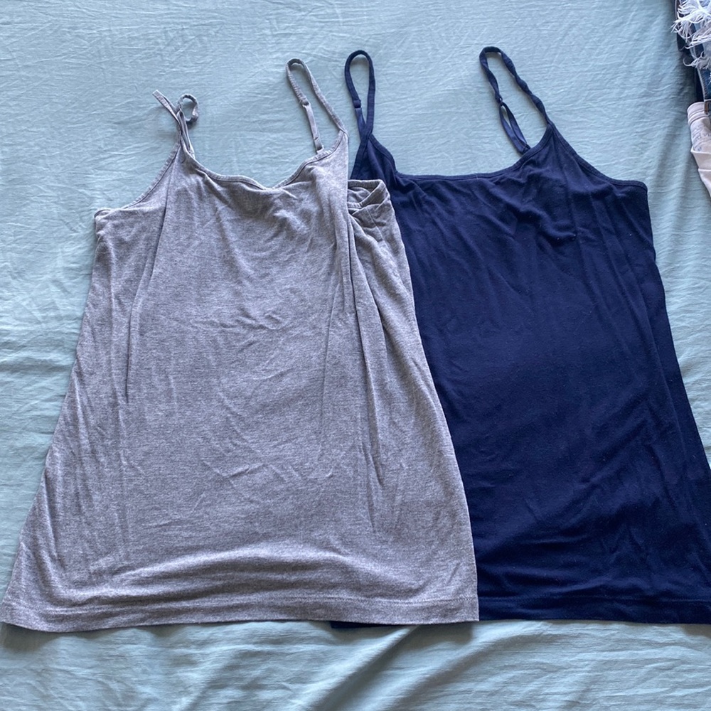 2 tank tops